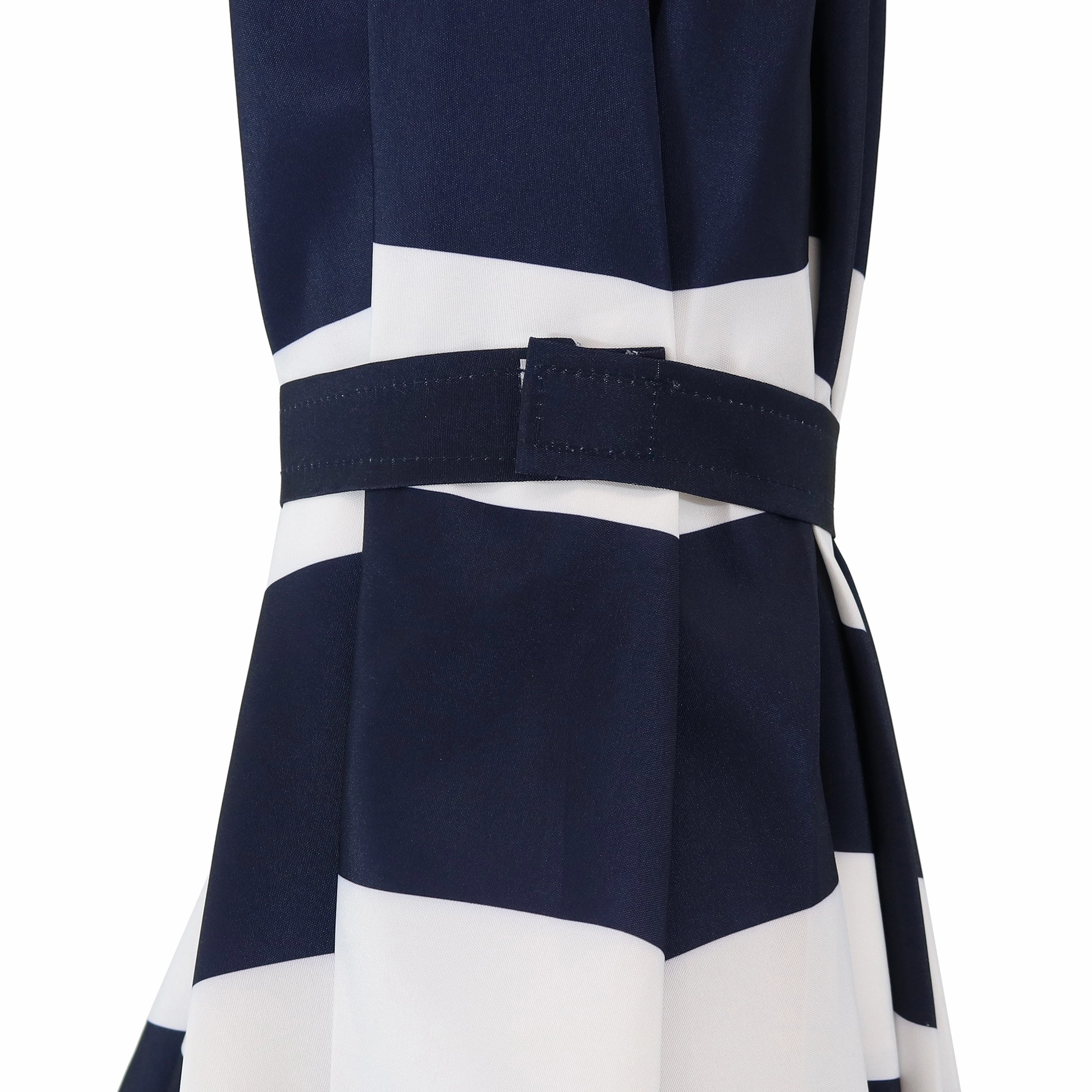 Sunnydaze 9' Striped Patio Umbrella with Push Button Tilt and Crank