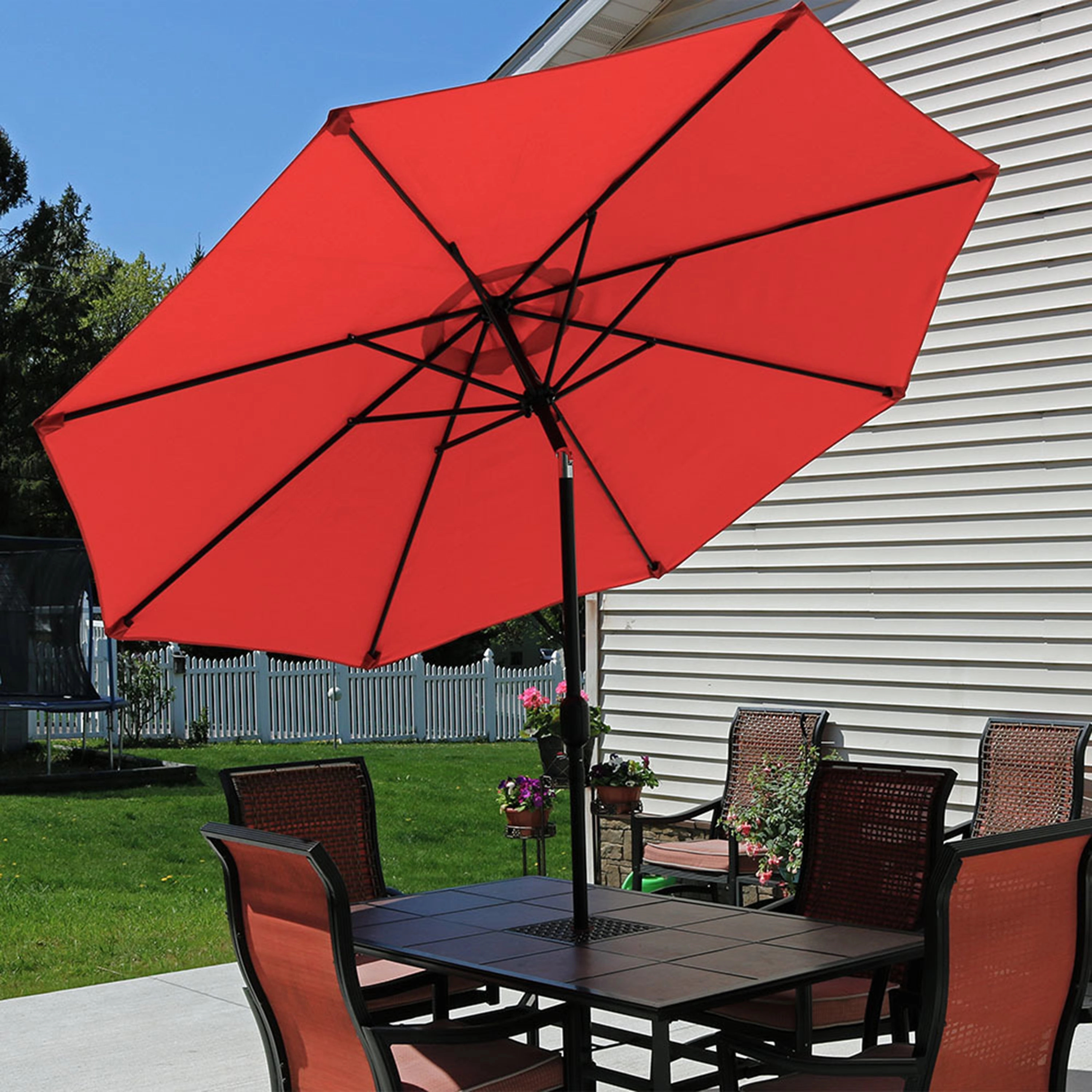 Sunnydaze Aluminum 9' Outdoor Patio Umbrella with Tilt and Crank