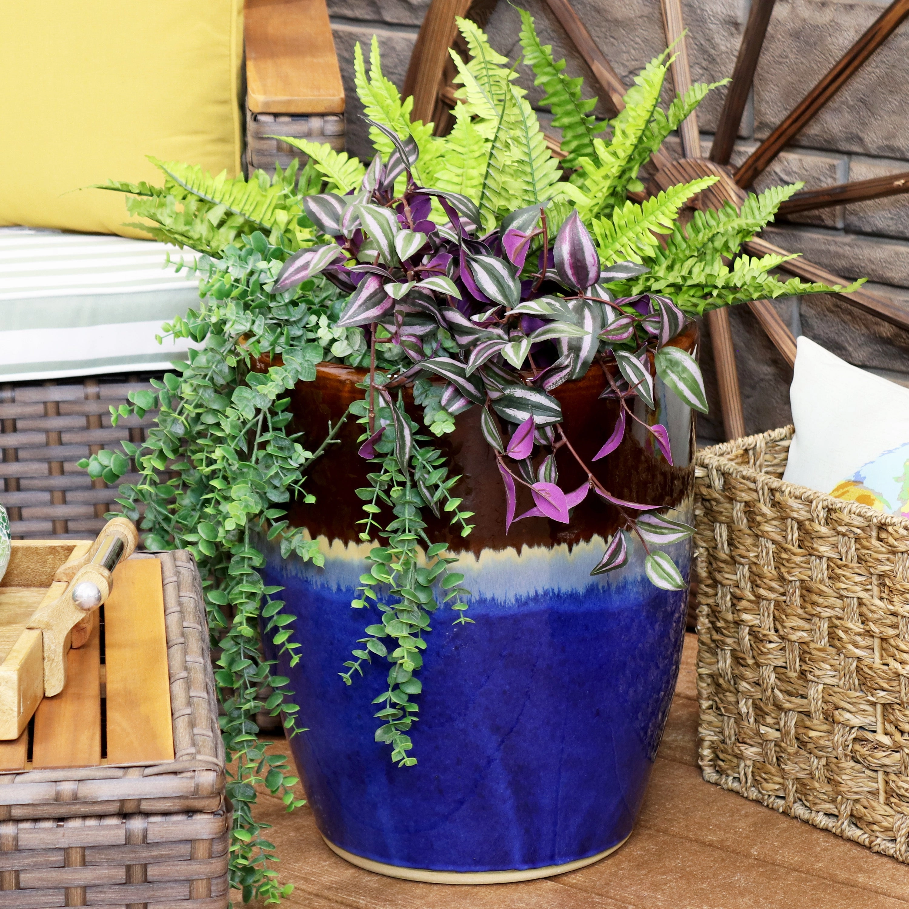 Sunnydaze Captivating Vista Ceramic Planter - 14"