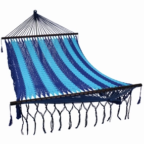 Sunnydaze Deluxe American Style 2-Person Hammock with Spreader Bars double size outdoor hammock for couples
