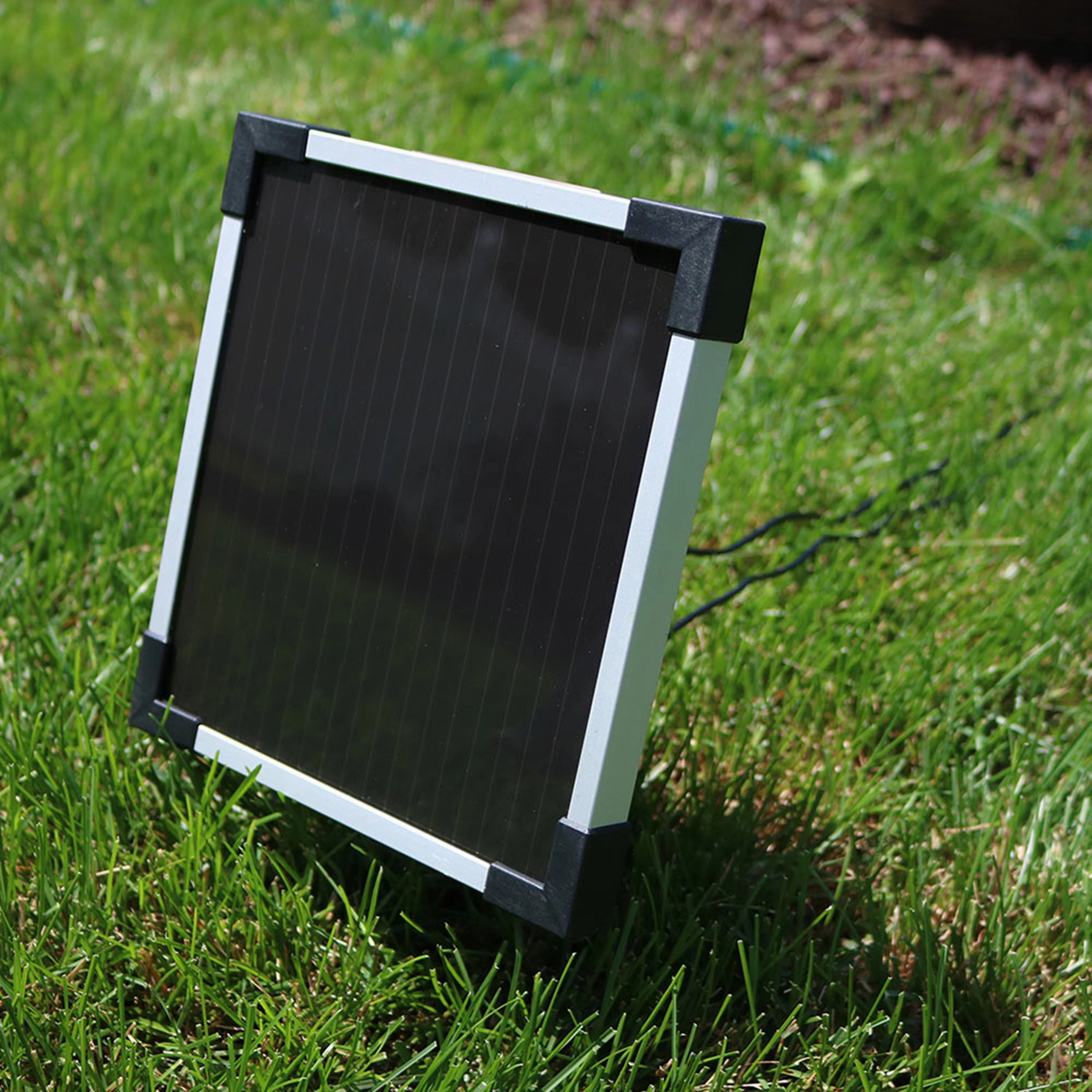 Sunnydaze Desert Spring Solar Powered Fountain with Battery Backup - 30"