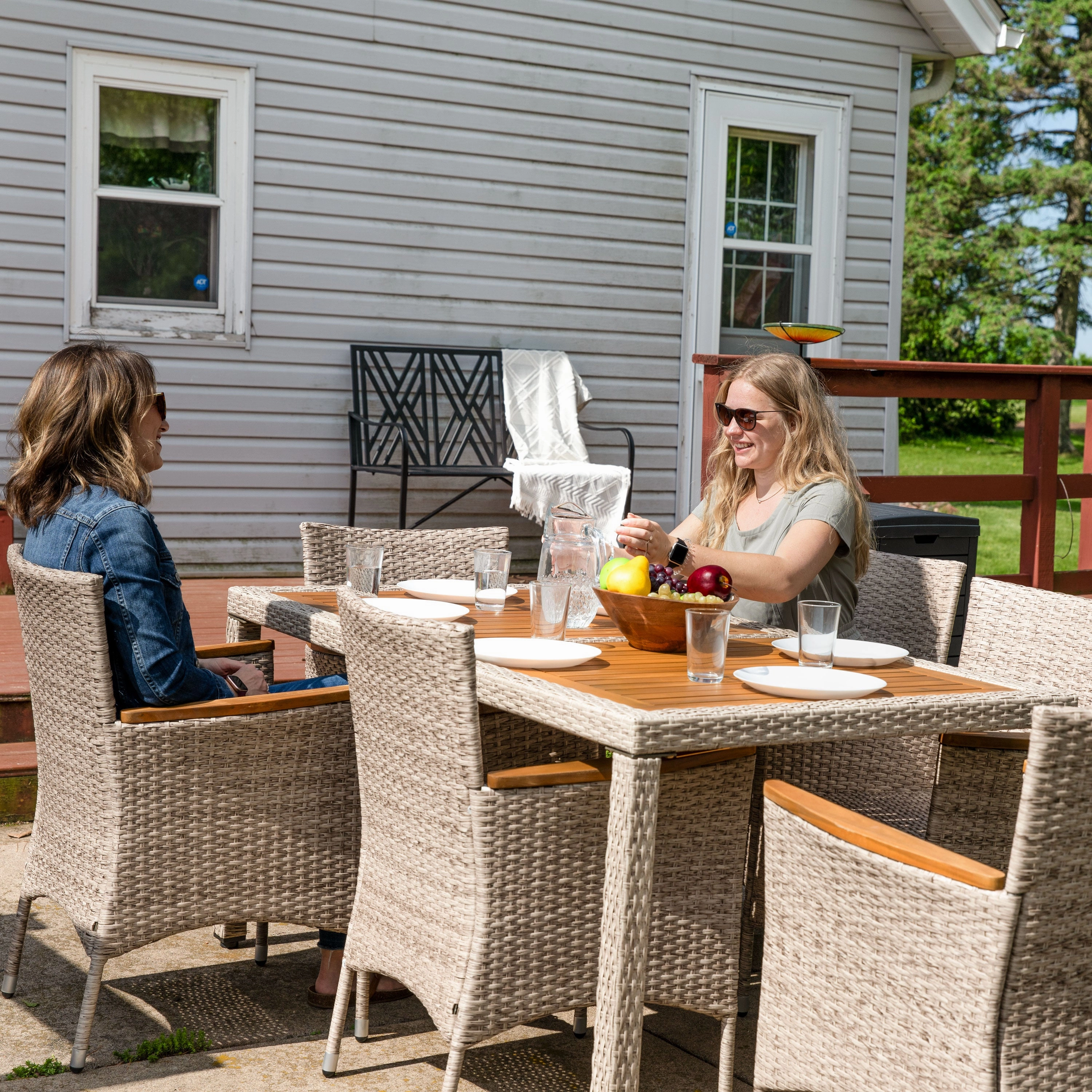 Sunnydaze Foxford 7-Piece Outdoor Patio Dining Set with Cushions