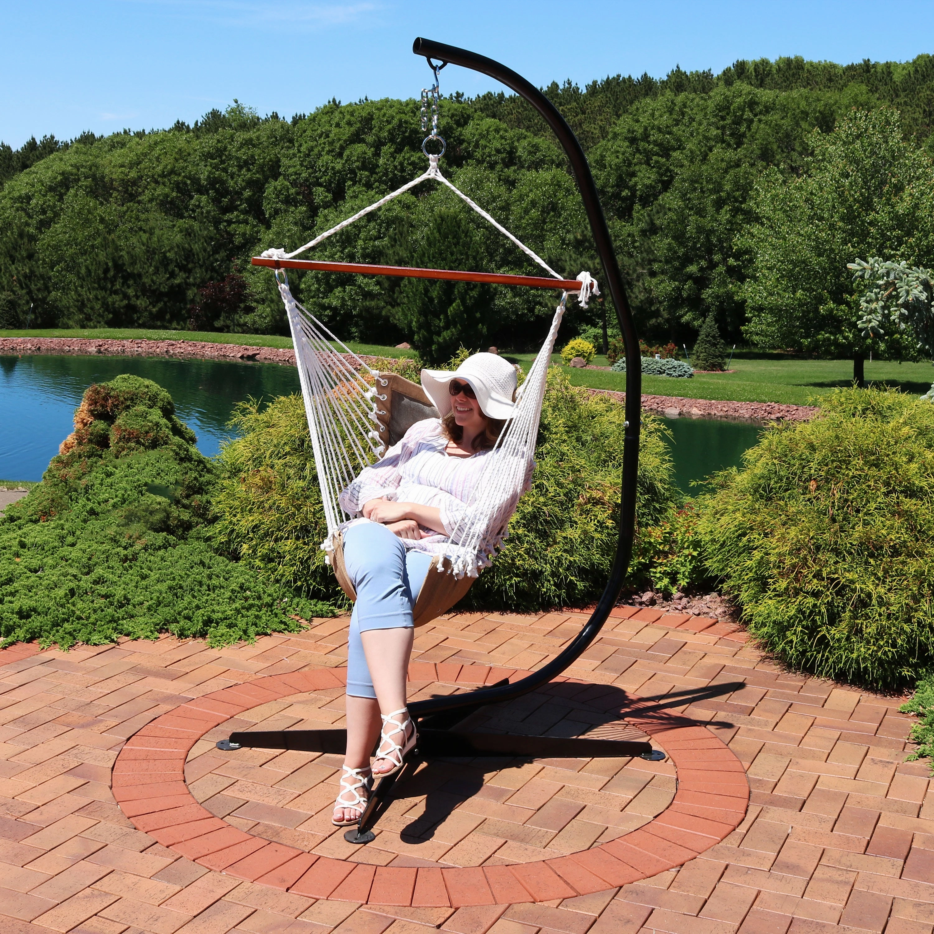 Sunnydaze Tufted Victorian Outdoor Hammock Chair Swing and C-Stand Set