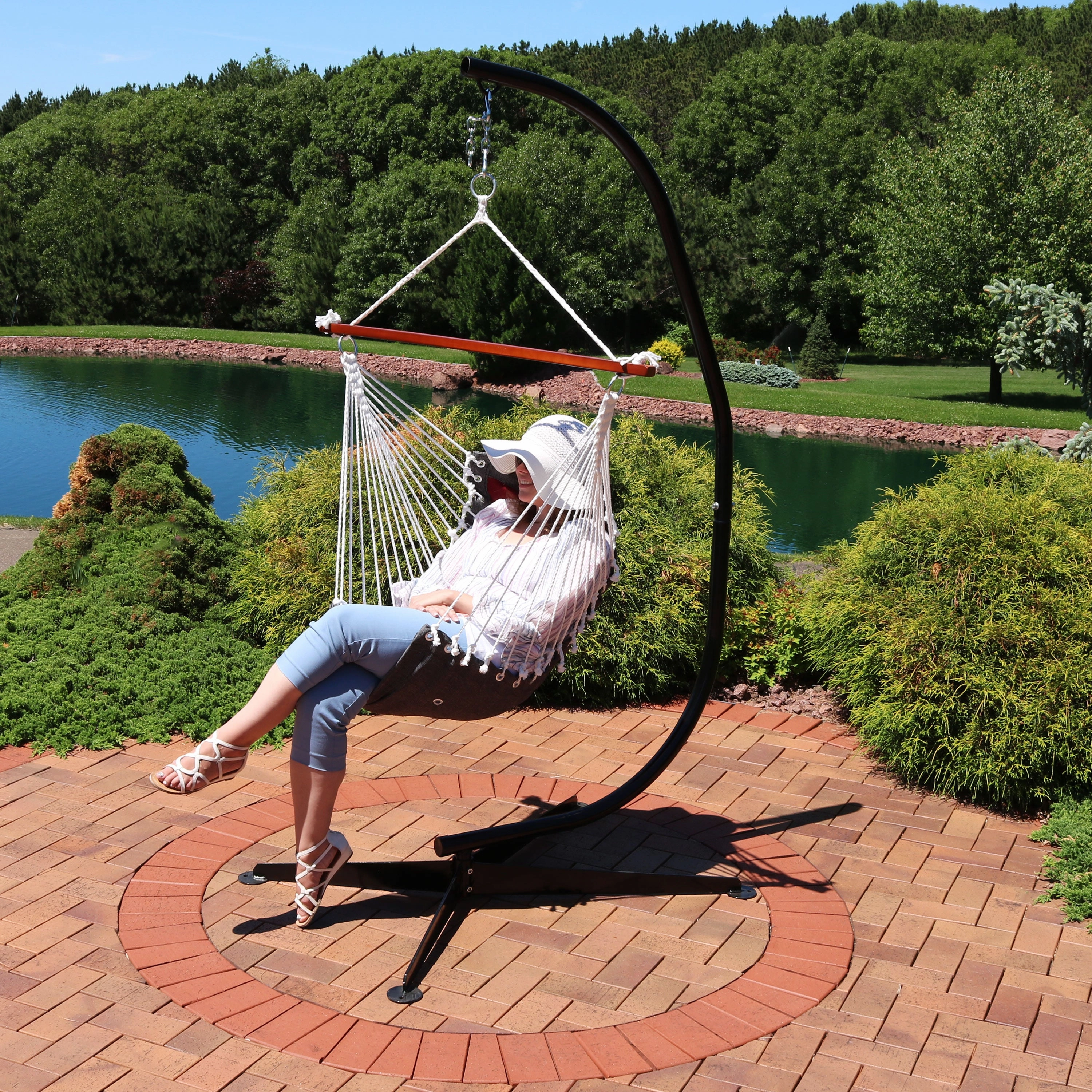 Sunnydaze Tufted Victorian Outdoor Hammock Chair Swing and C-Stand Set