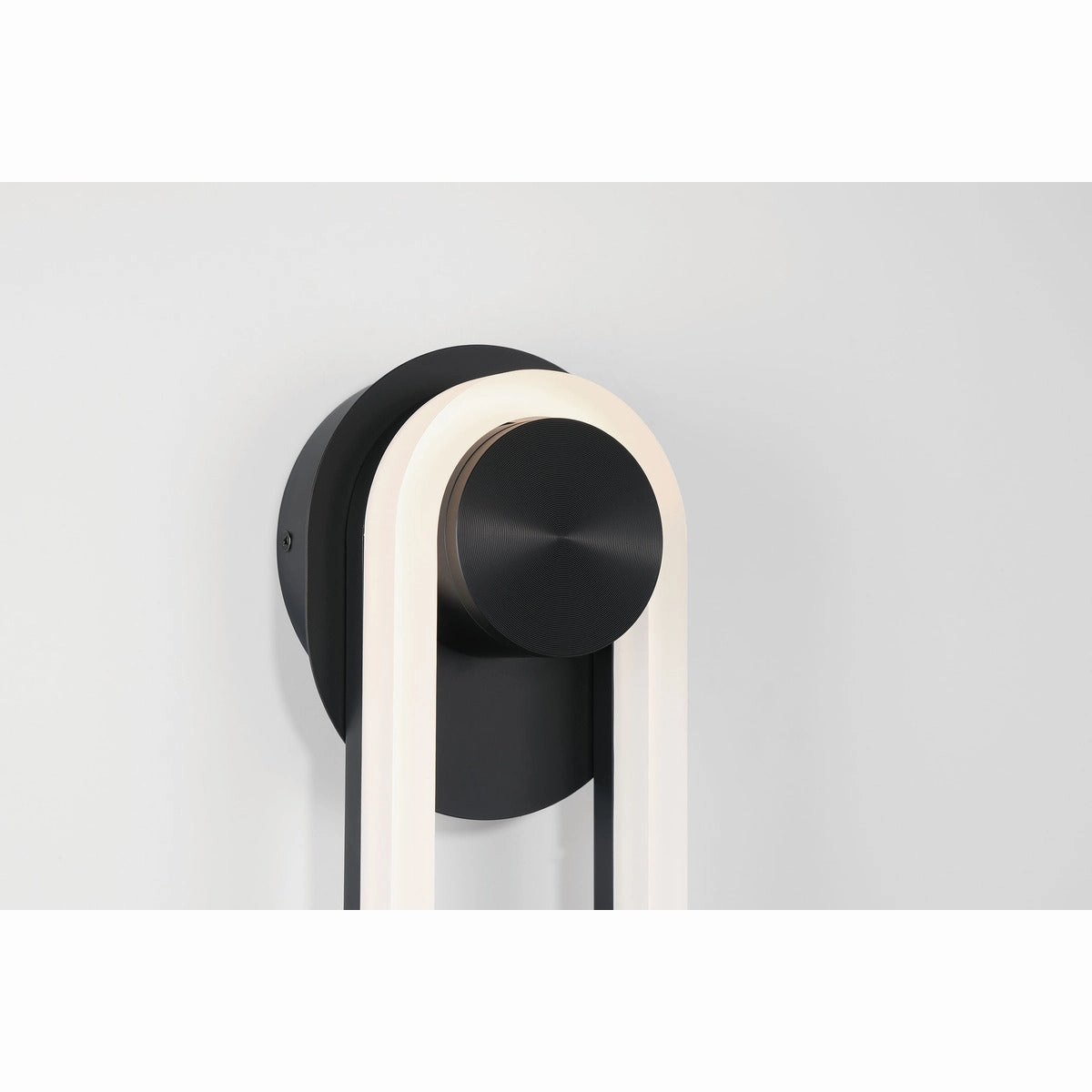 Swing 18" Outdoor Wall Mount