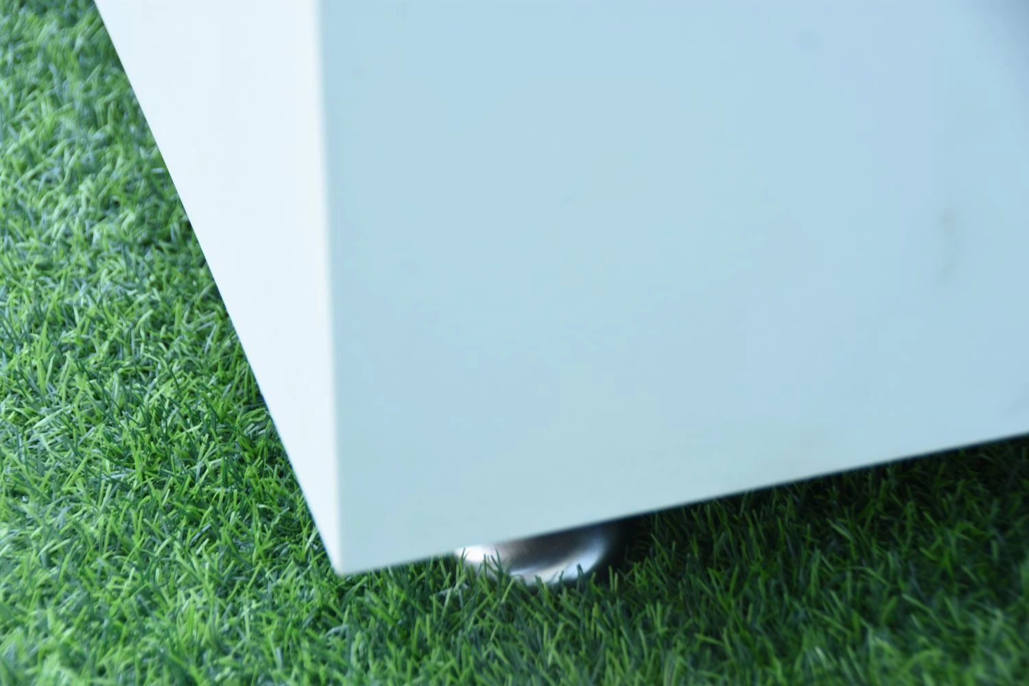Tambora Marble Porcelain Fire Pit (Elementi) - White / Natural Gas