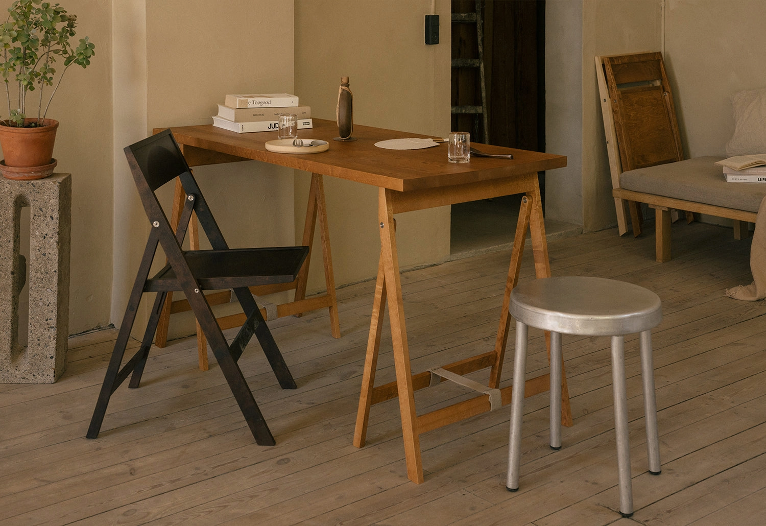Tasca Stool