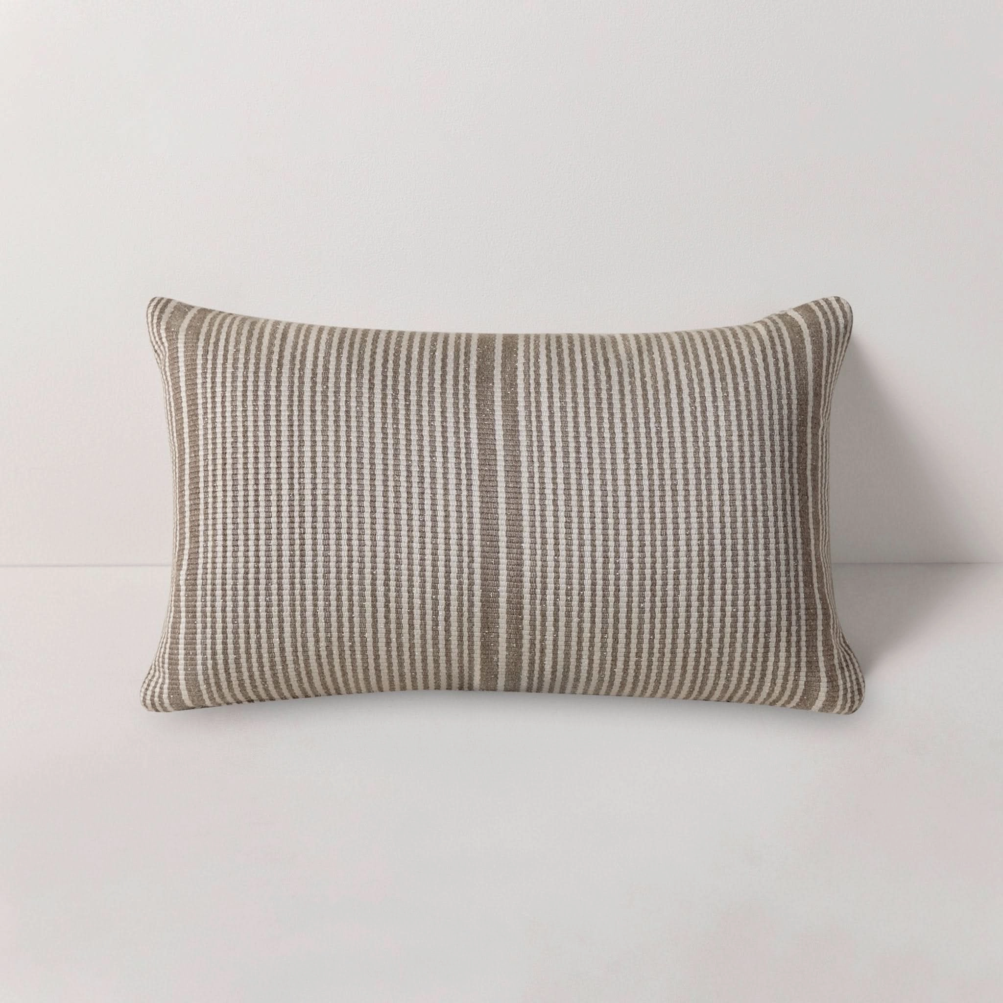 Throw Pillow - Bateau Cocoon