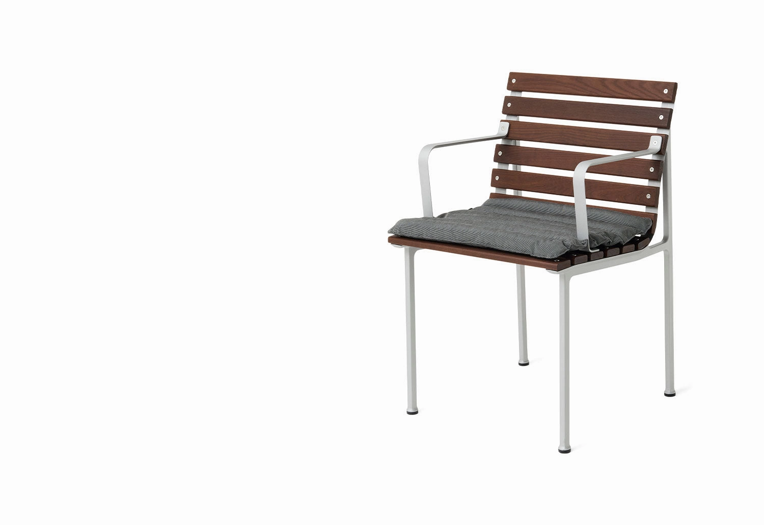 Traverse Armchair