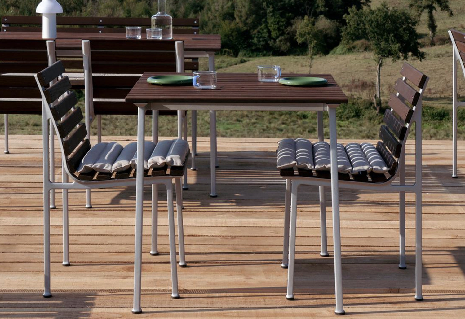Traverse Table | Square
