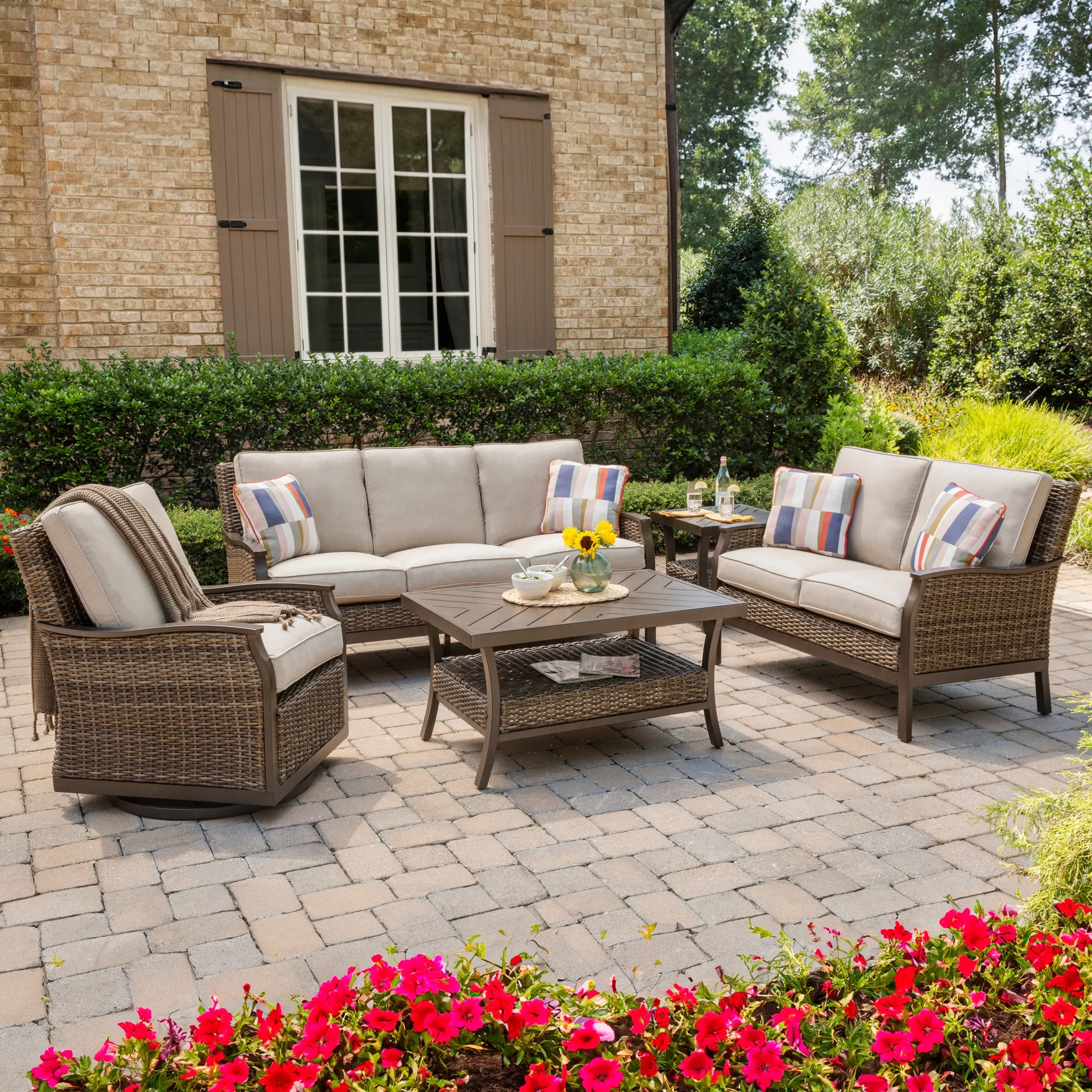 Trenton Woven Sofa