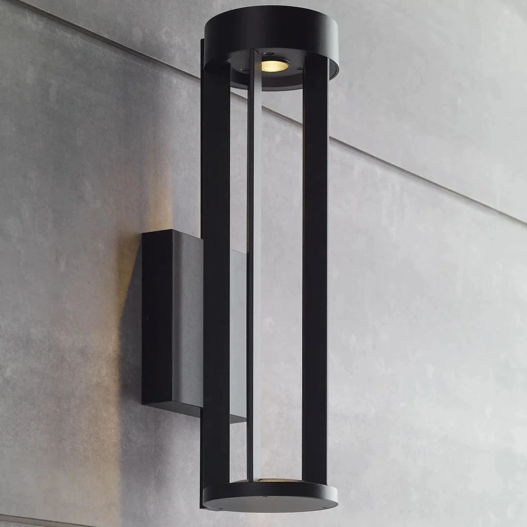 Turbo 18 Outdoor Wall