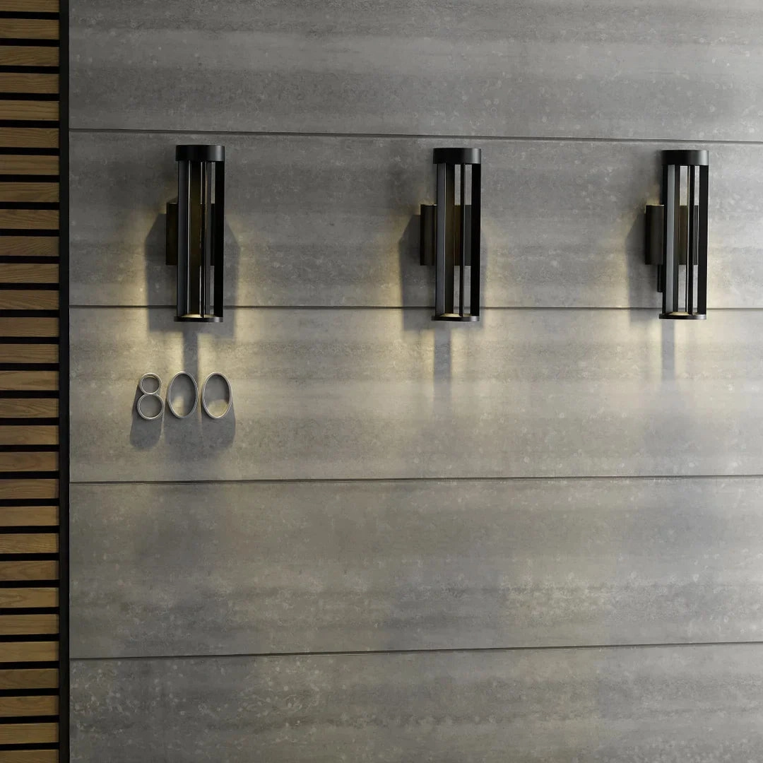 Turbo 18 Outdoor Wall