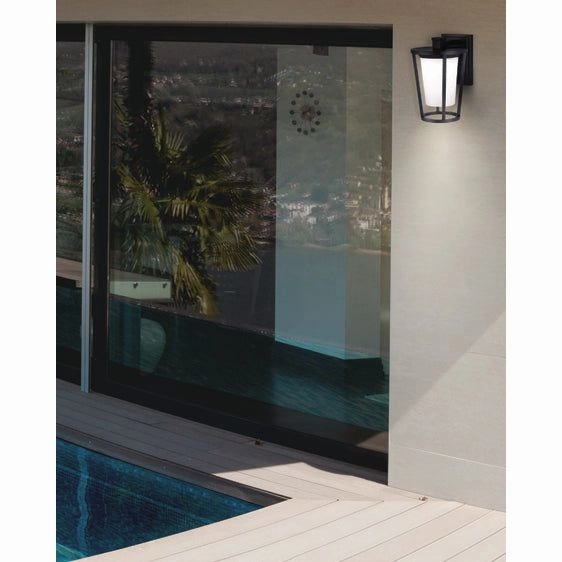 Vero LED Outdoor Wall Light