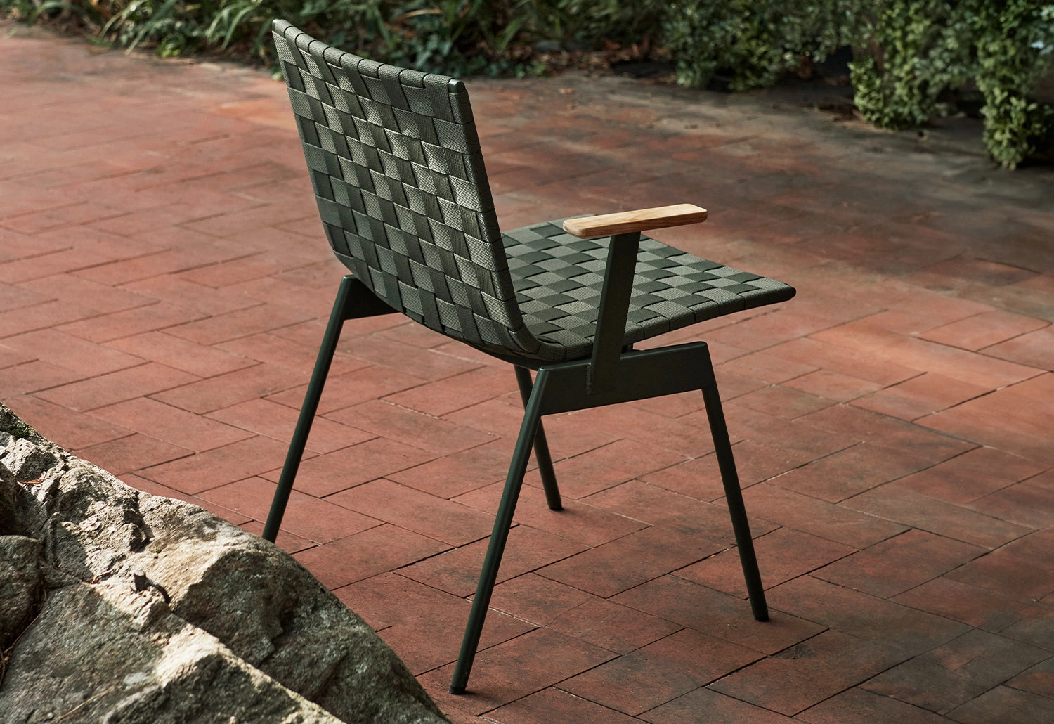 Ville Armchair