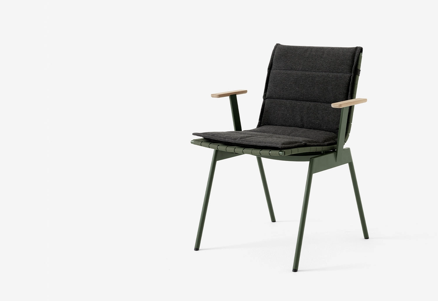 Ville Armchair