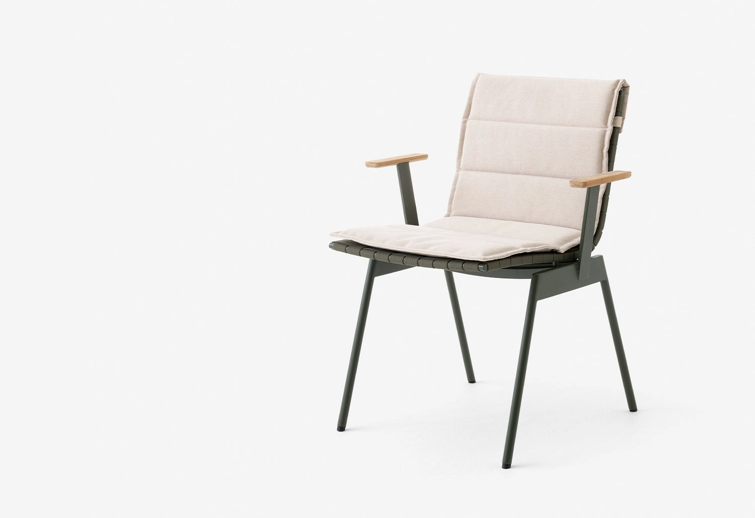 Ville Armchair