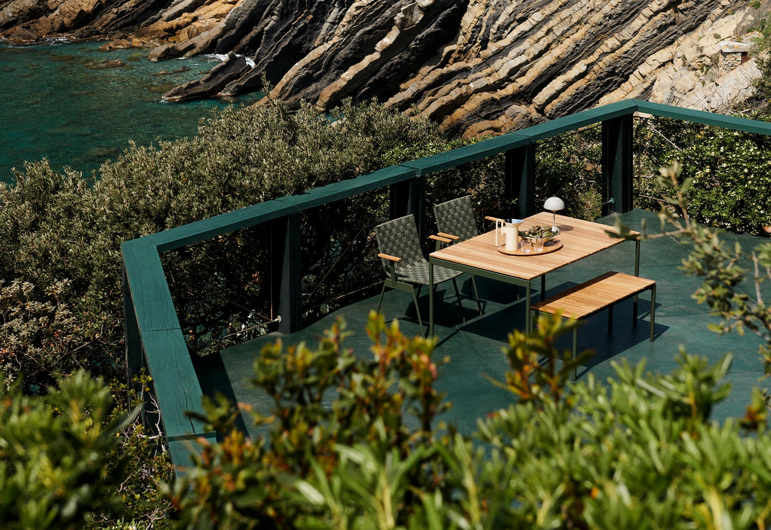 Ville Armchair