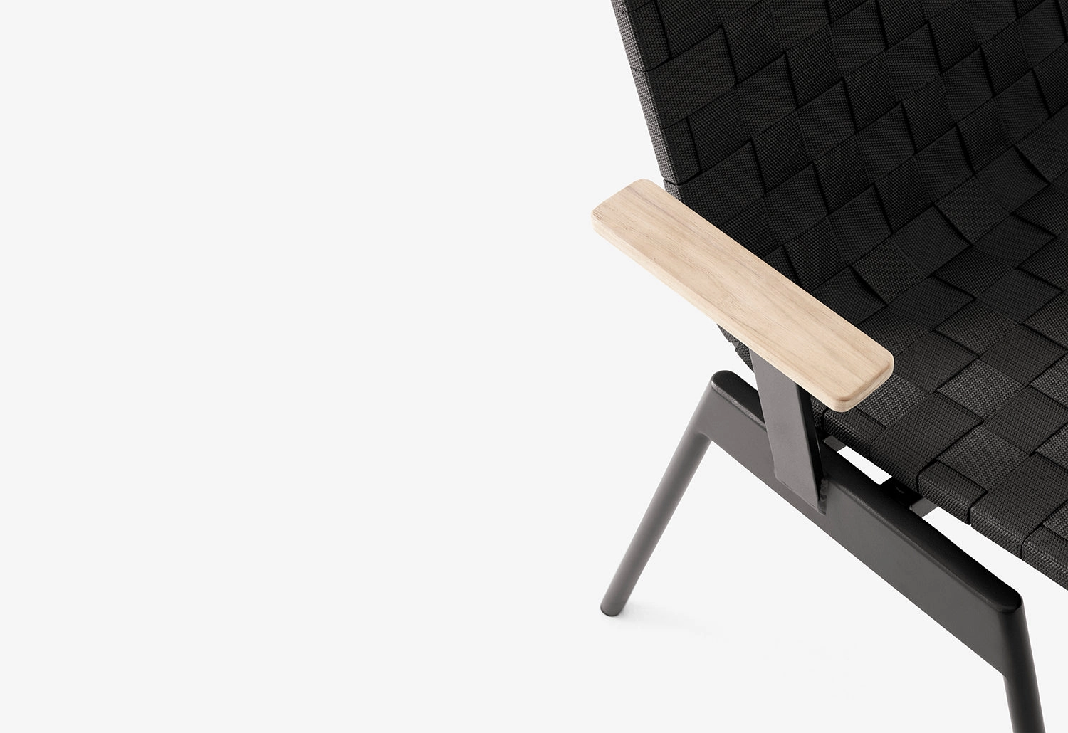 Ville Armchair