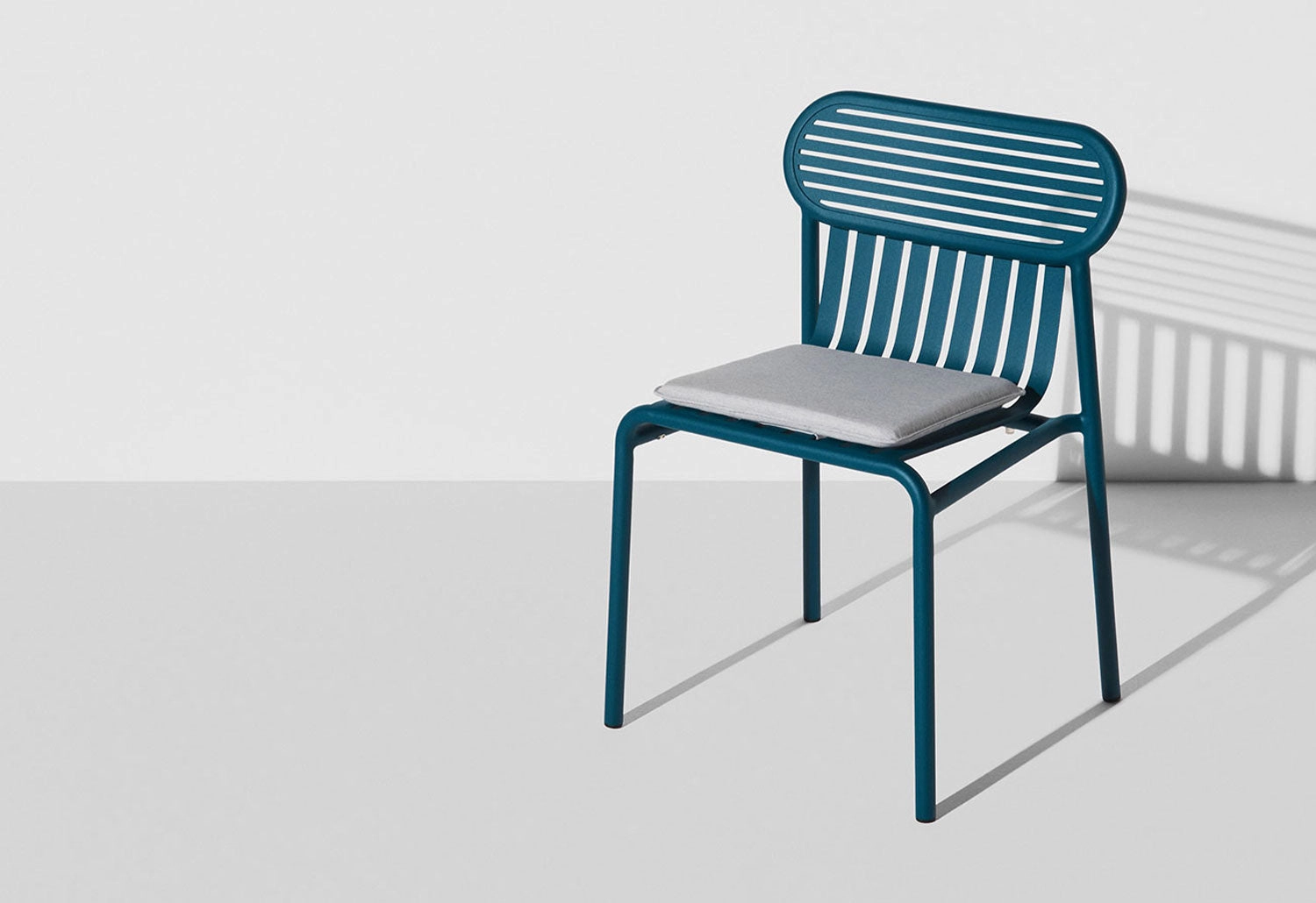 Week-End Side Chair