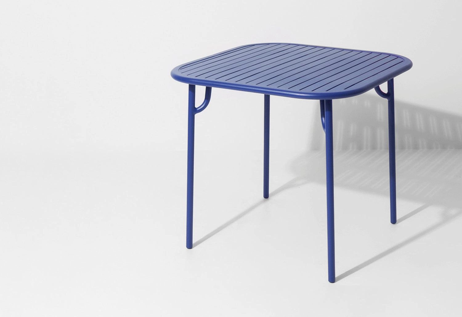 Week-End Square Table