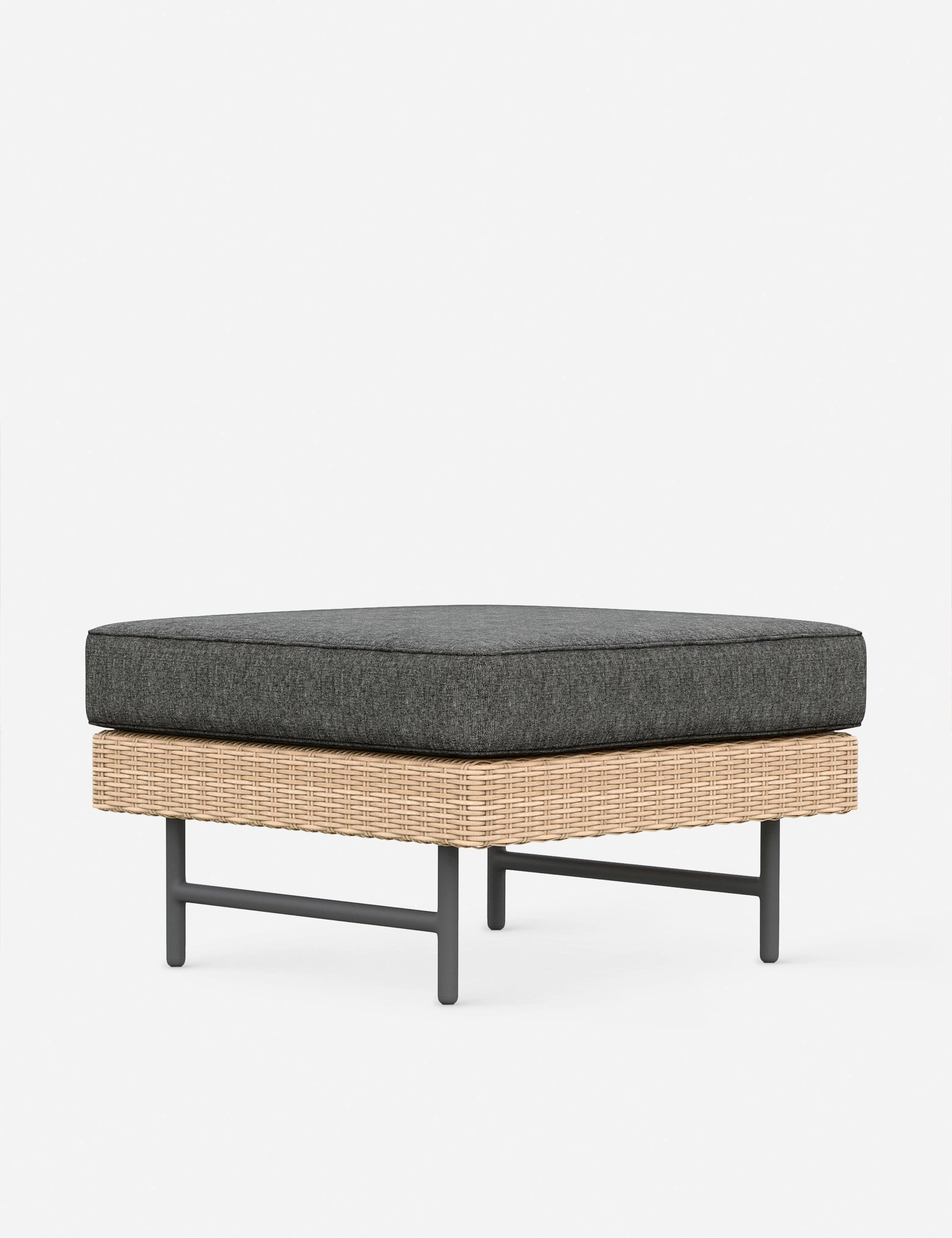Wilde Indoor / Outdoor Ottoman