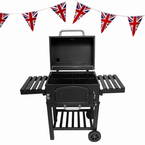 XL BBQ Smoker Grill & Union Jack Bunting luxury outdoor cooking system setup